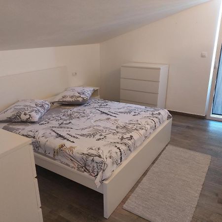 Apartmani Popovic Пореч Екстер'єр фото
