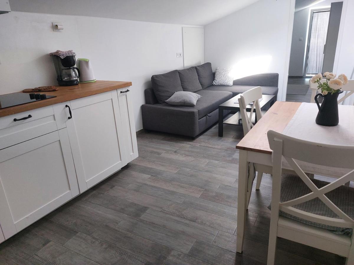 Apartmani Popovic Пореч Екстер'єр фото