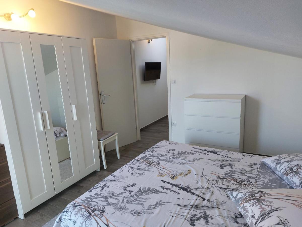 Apartmani Popovic Пореч Екстер'єр фото