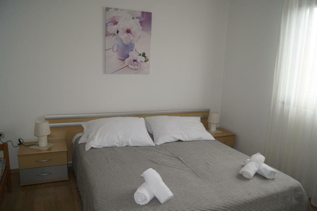 Apartmani Popovic Пореч Екстер'єр фото