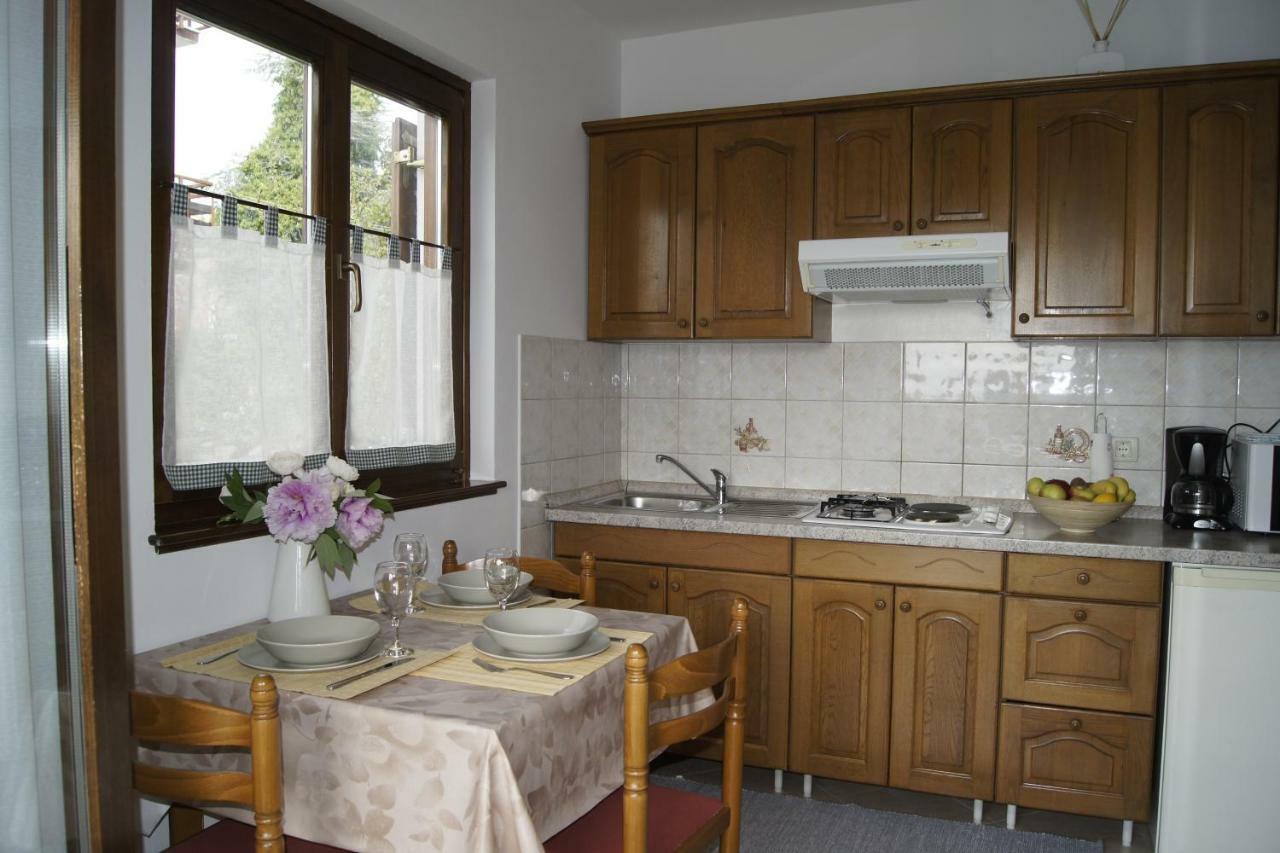 Apartmani Popovic Пореч Екстер'єр фото