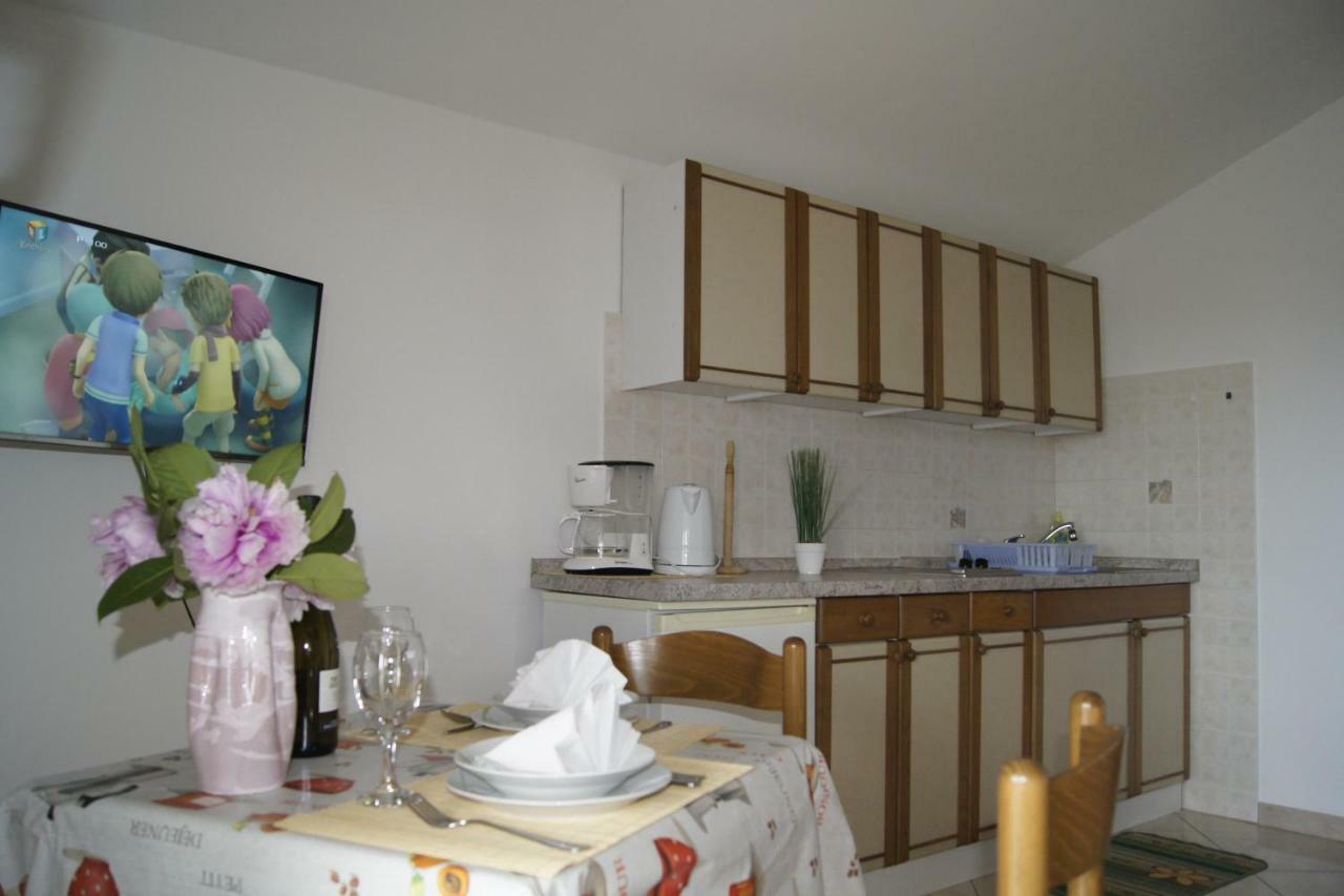 Apartmani Popovic Пореч Екстер'єр фото