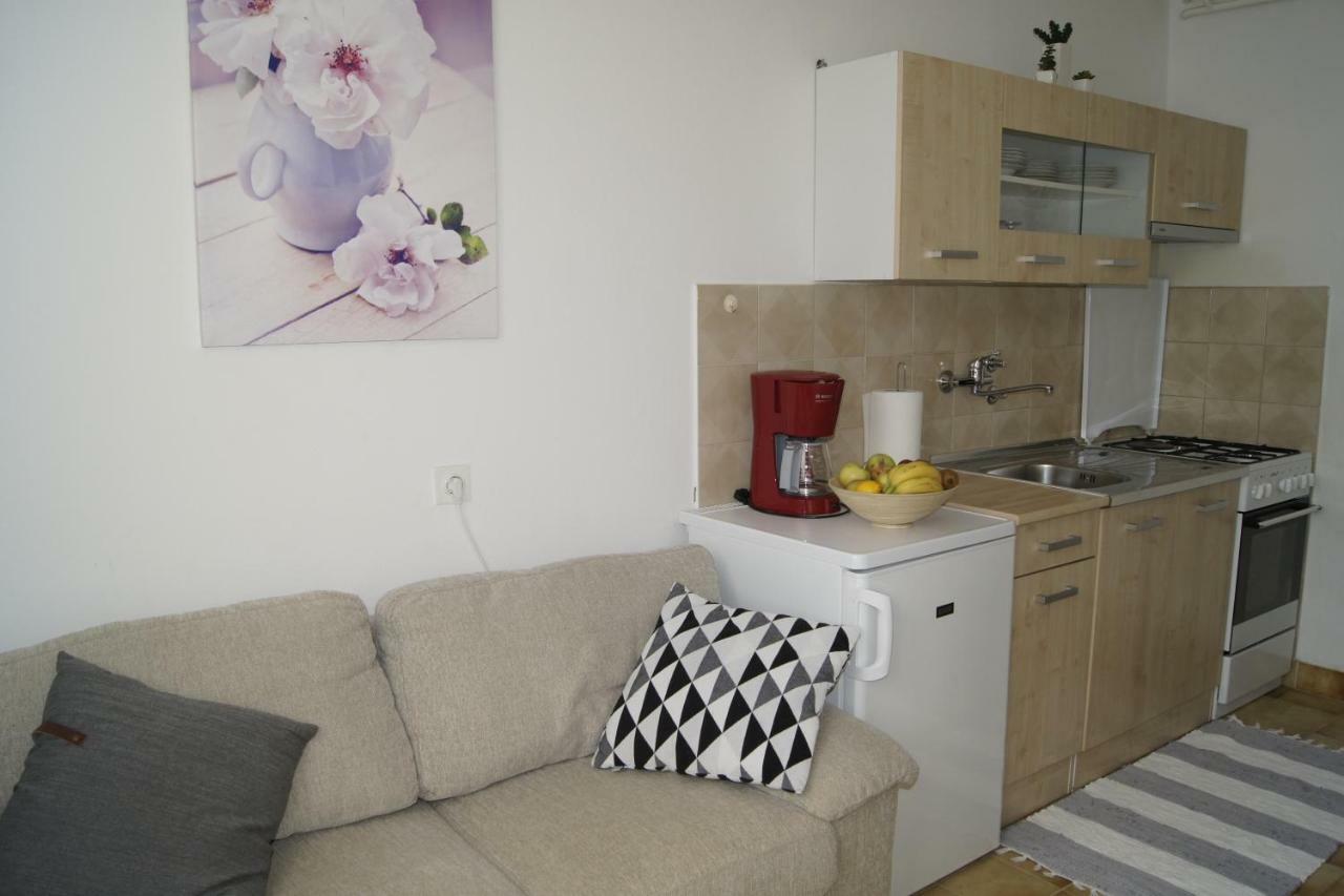 Apartmani Popovic Пореч Екстер'єр фото